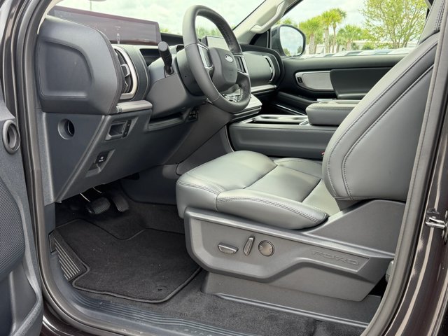 New 2027 Ford Expedition Max Active RWD image 13