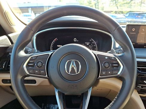 Used 2023 Acura MDX SH-AWD w/ Technology Package image 21