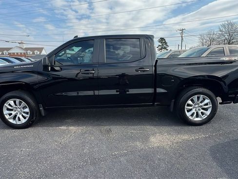 New 2025 Chevrolet Silverado 1500 Custom image 8