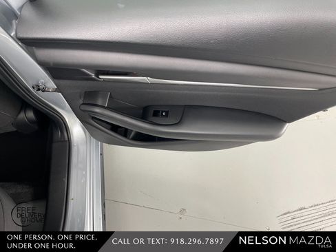 Used 2021 MAZDA MAZDA3 Sedan image 37