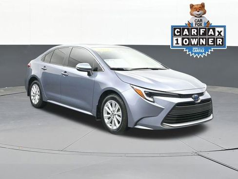 Used 2024 Toyota Corolla XLE image 1