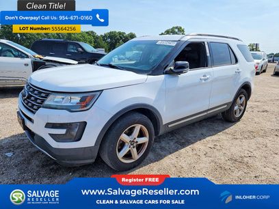 Used 2016 Ford Explorer XLT w/ Equipment Group 202A