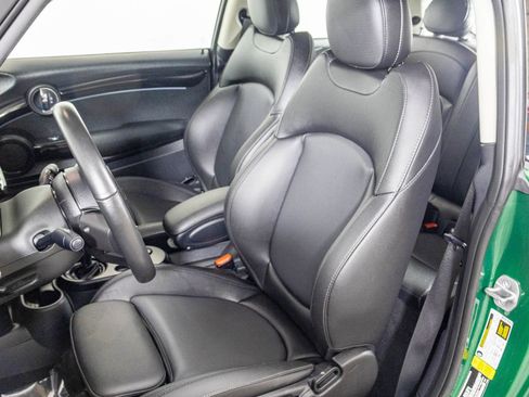 Used 2023 MINI Cooper SE image 21