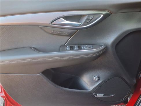 New 2025 Buick Envision Sport Touring image 21