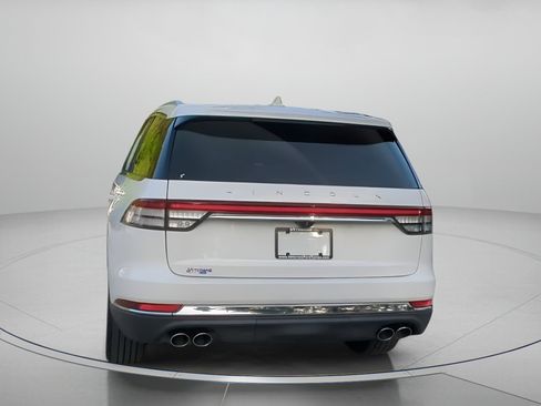 Used 2023 Lincoln Aviator Reserve w/ Equipment Group 201A RWD image 23