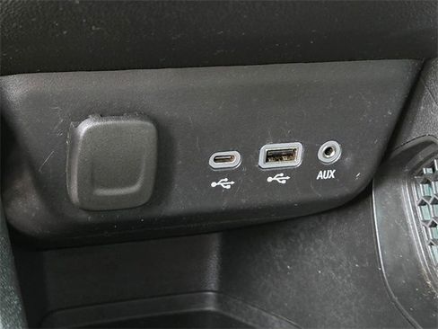 Used 2022 Chevrolet TrailBlazer ACTIV w/ Convenience Package image 32