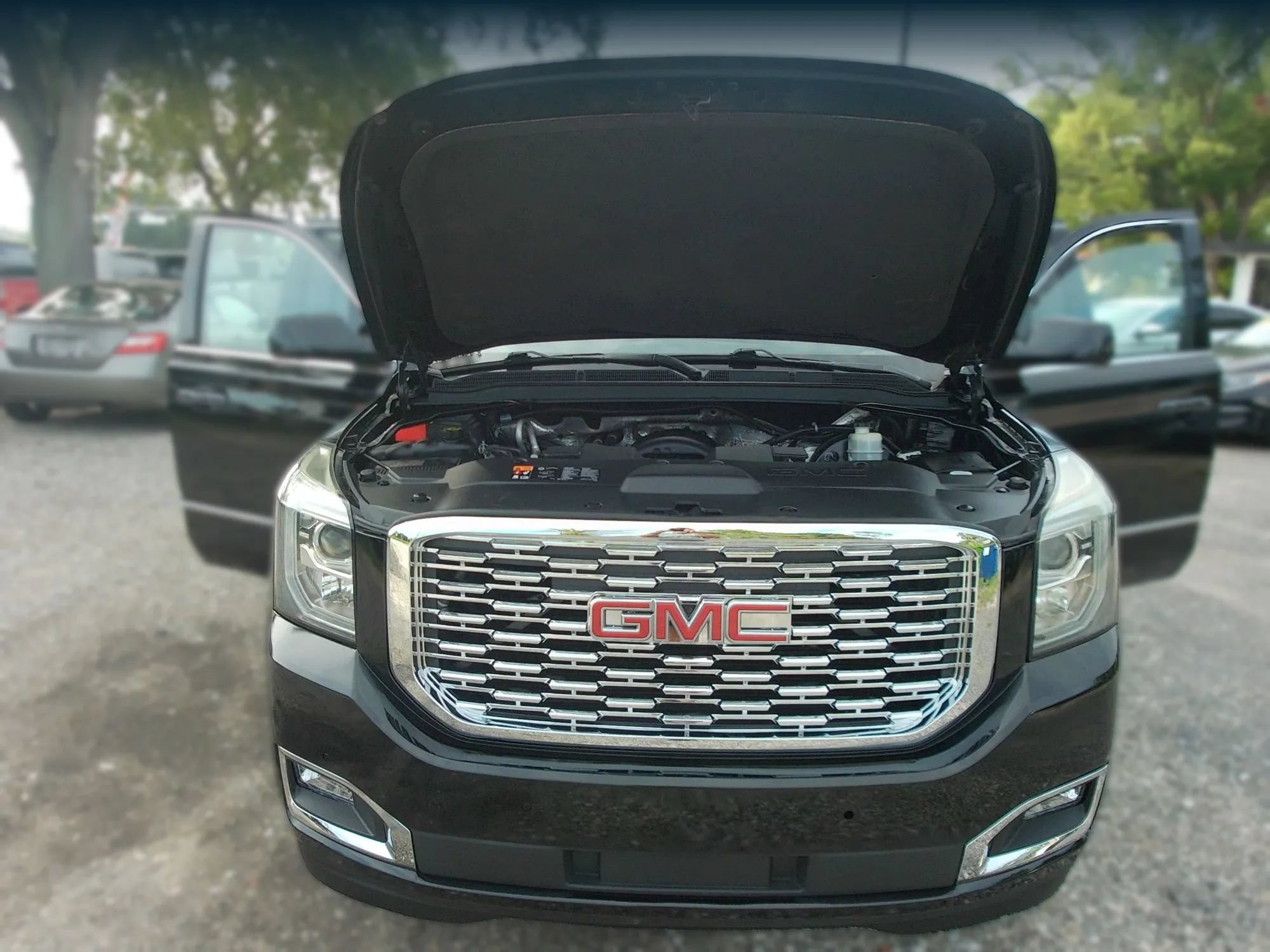 Used 2015 GMC Yukon XL Denali w/ Open Road Package RWD image 51
