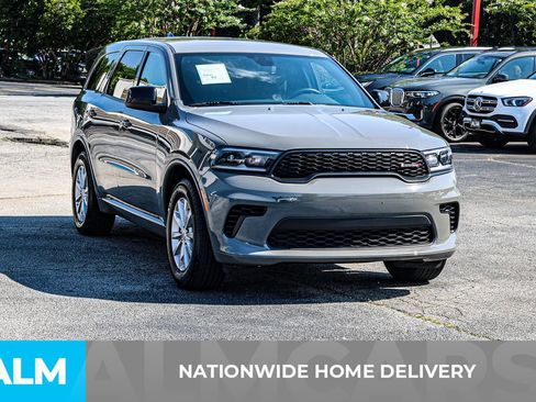 Used 2025 Dodge Durango GT RWD image 4