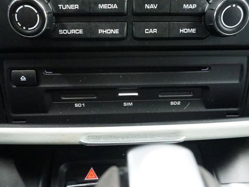 Used 2017 Porsche Macan S image 37