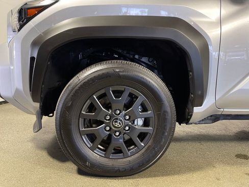 Certified 2025 Toyota 4Runner SR5 image 11