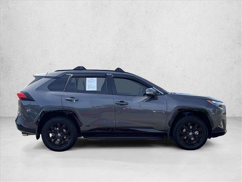 Certified 2025 Toyota RAV4 SE w/ Convenience Package AWD/4WD image 4