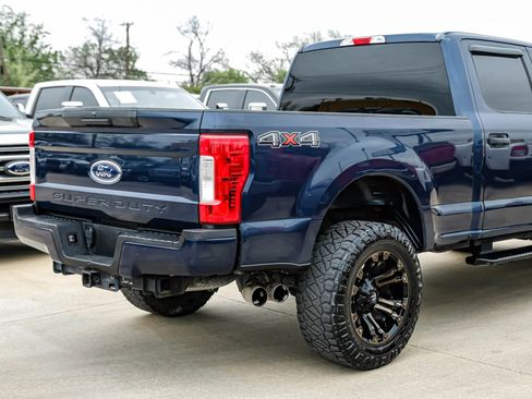 Used 2019 Ford F250 XLT AWD/4WD image 13