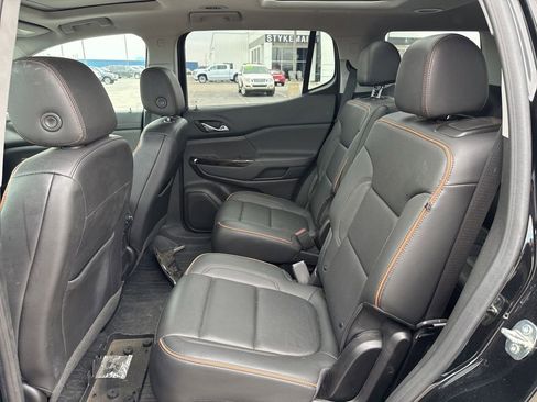 Used 2023 GMC Acadia AT4 w/ Technology Package image 11