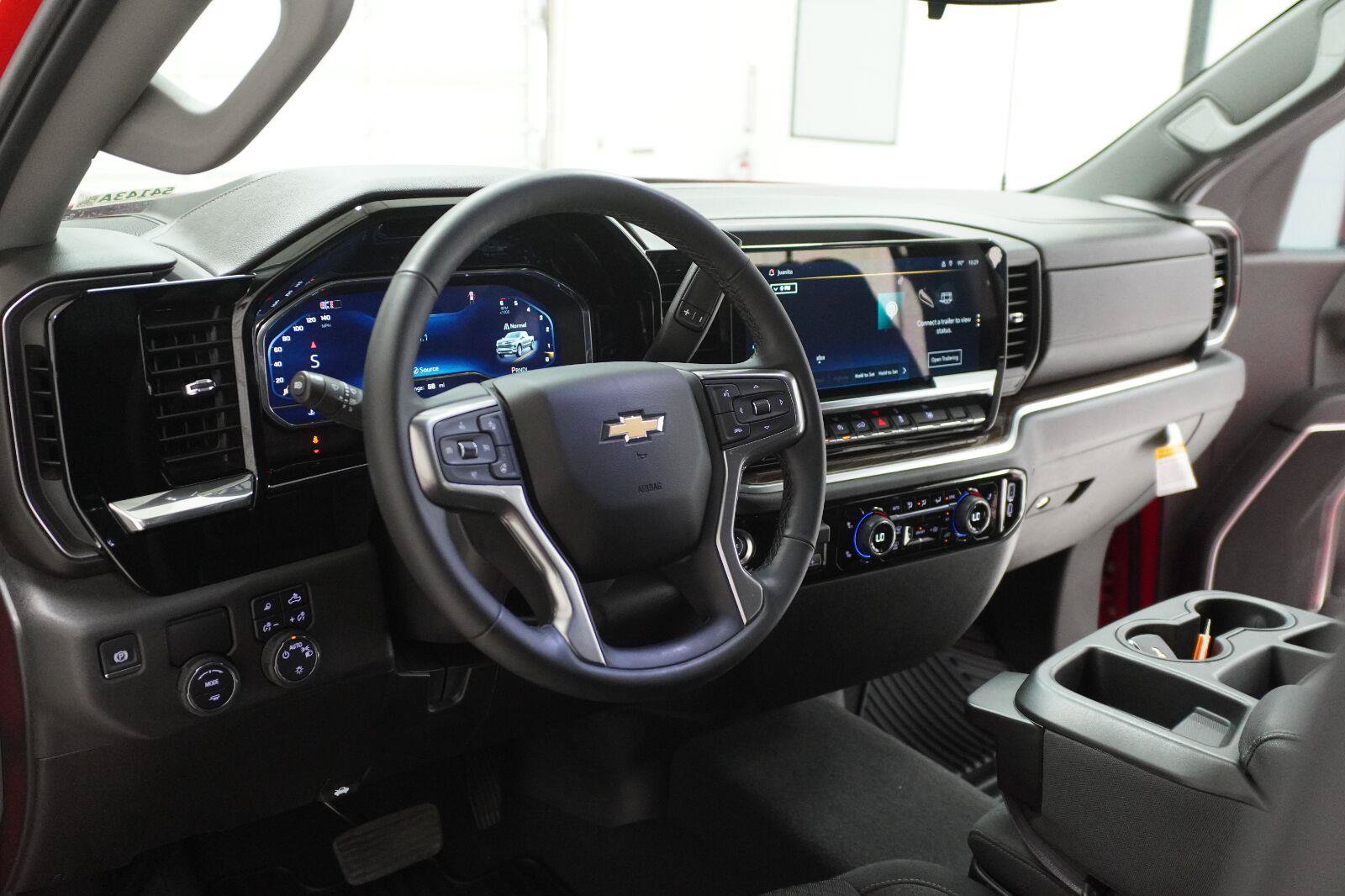 Used 2025 Chevrolet Silverado 1500 LT w/ Texas Edition Plus RWD image 7