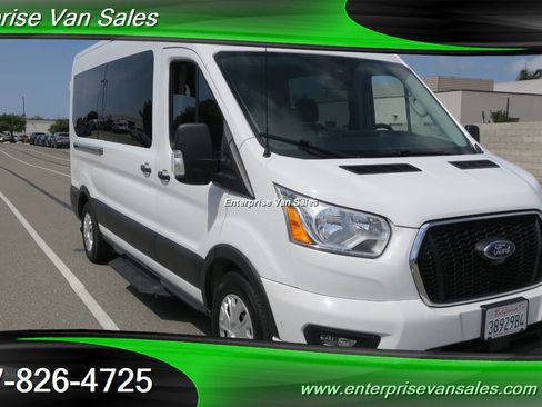 Used 2021 Ford Transit 350 XLT RWD image 3