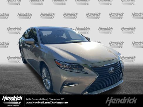 Used 2018 Lexus ES 350 w/ Luxury Package w/Wood Trim FWD image 1