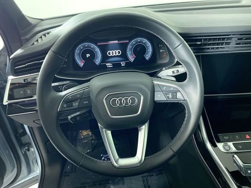Certified 2025 Audi Q7 3.0T Premium Plus image 13