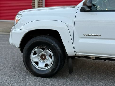 Used 2012 Toyota Tacoma PreRunner w/ SR5 Pkg RWD image 8