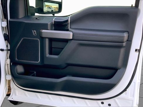 Used 2022 Ford F250 Platinum AWD/4WD image 20