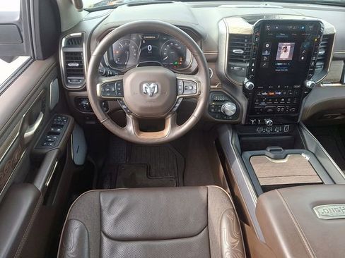 Used 2025 RAM 1500 Limited AWD/4WD image 11
