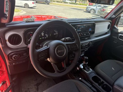 Used 2025 Jeep Wrangler Unlimited Sport S 4xe image 21