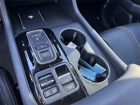 Certified 2025 Honda Pilot EX-L image 22