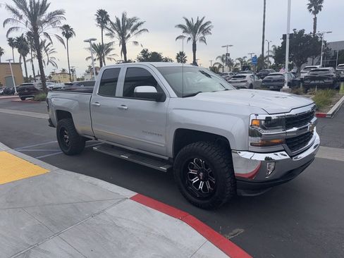 Used 2018 Chevrolet Silverado 1500 LT image 10