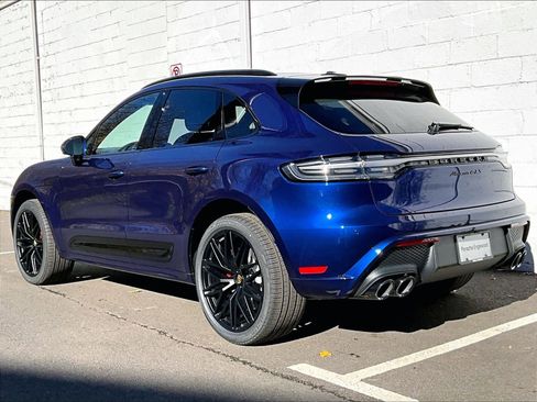 New 2026 Porsche Macan GTS image 3