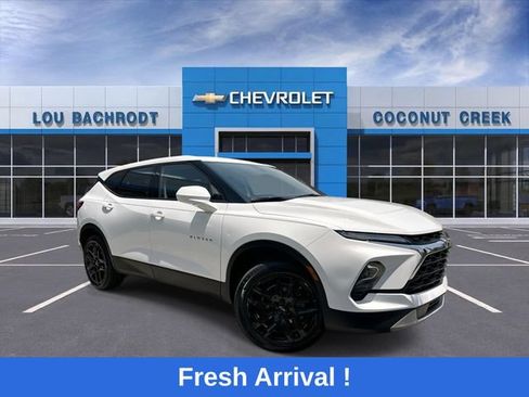 Used 2023 Chevrolet Blazer LT w/ Driver Confidence Package FWD image 1