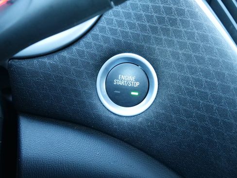 Used 2024 Chevrolet Malibu LT image 25