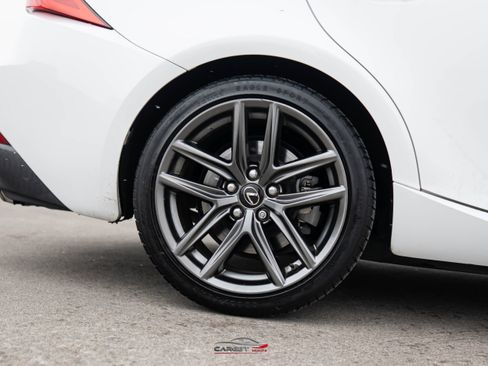 Used 2018 Lexus IS 300 F Sport w/ F Sport Package image 11