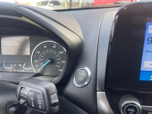 Used 2019 Ford EcoSport SE image 14