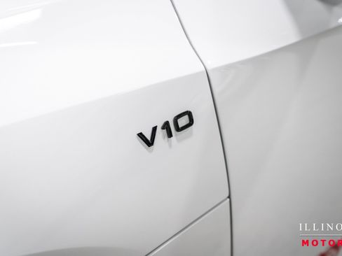 Used 2018 Audi R8 V10 w/ Premium Package RWD image 13