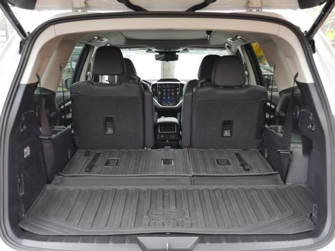 Used 2023 Subaru Ascent Touring image 23