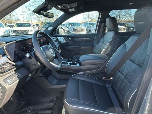 New 2026 Buick Enclave Avenir w/ Super Cruise Package image 21