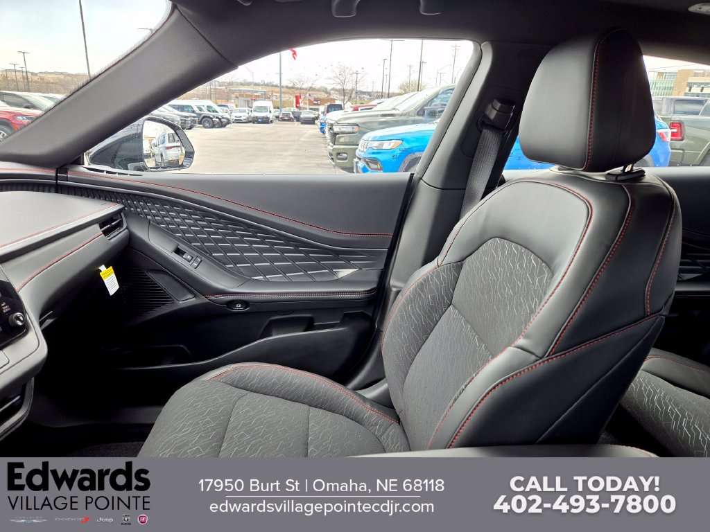 New 2026 Dodge Charger R/T w/ Driver Convenience Group AWD/4WD image 23