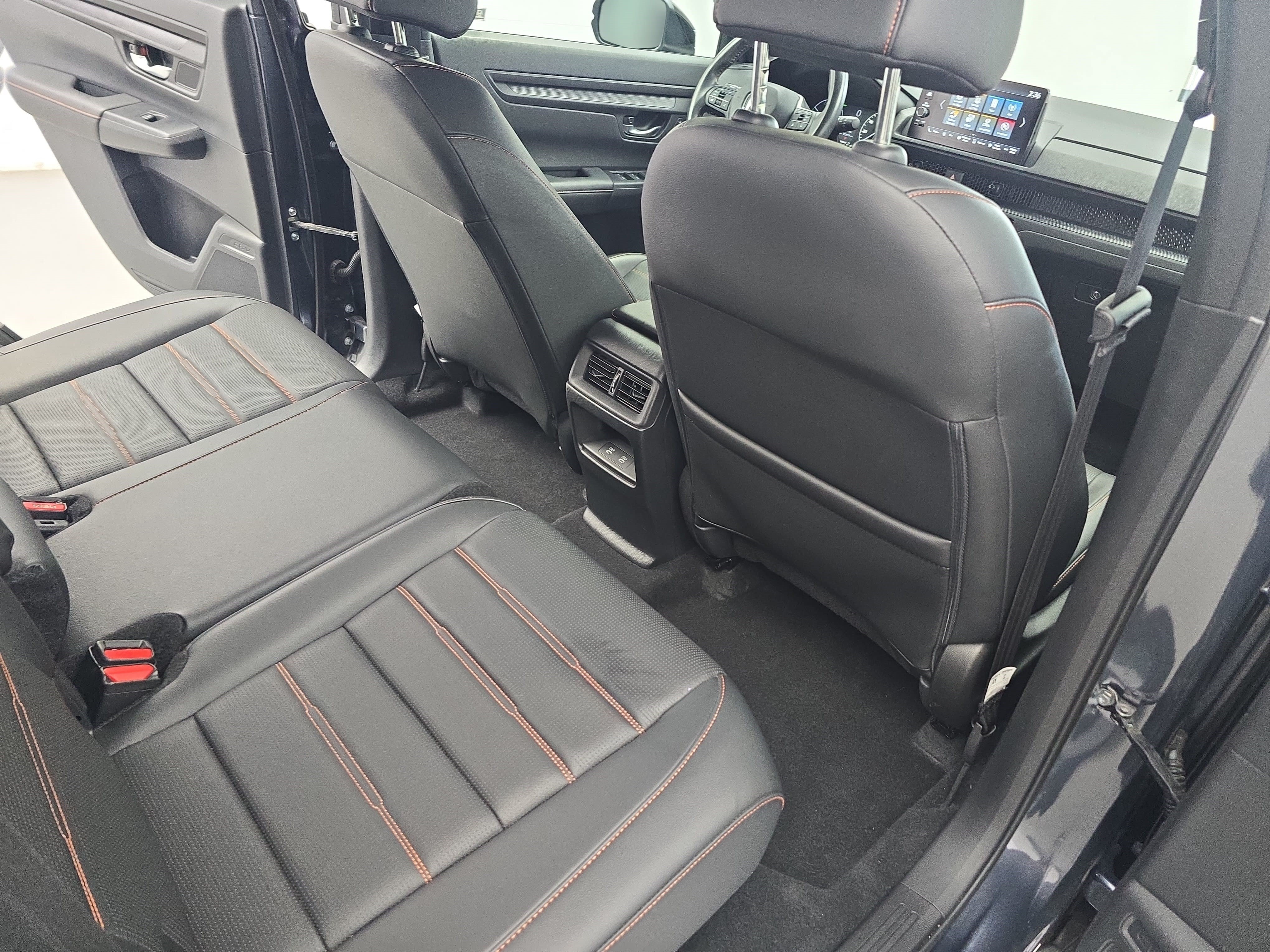 Used 2024 Honda CR-V Sport-L image 11