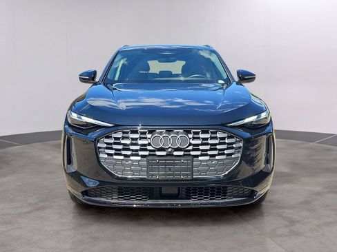 Certified 2025 Audi Q5 Premium w/ Convenience Package AWD/4WD image 11