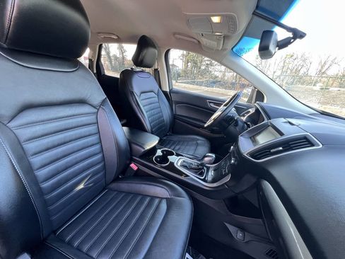 Used 2015 Ford Edge SEL w/ Equipment Group 201A image 16