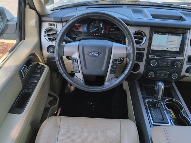 Used 2017 Ford Expedition Limited w/ Equipment Group 301A RWD image 16