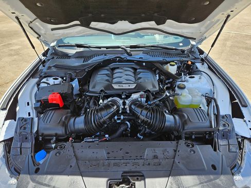 Used 2026 Ford Mustang GT RWD image 32