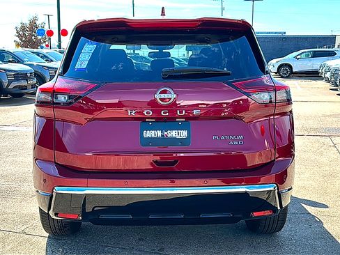 New 2026 Nissan Rogue Platinum w/ Platinum Premium Package image 7