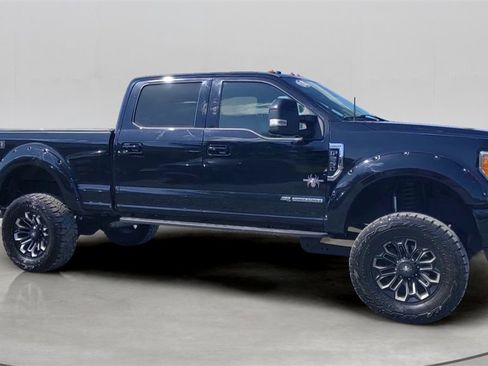 Used 2018 Ford F250 Lariat w/ Lariat Ultimate Package image 1