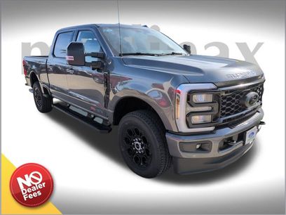 New 2026 Ford F350 Lariat w/ Black Appearance Package