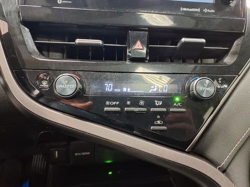 Used 2024 Toyota Camry XSE image 15