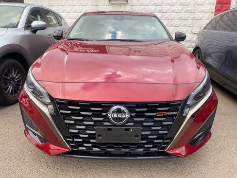 Used 2023 Nissan Altima 2.5 SR w/ SR Premium Package image 33