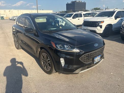 Used 2020 Ford Escape SEL FWD image 6