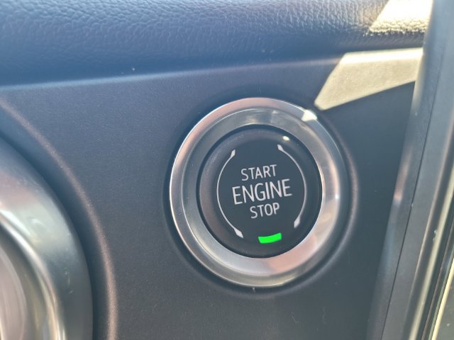 Used 2023 Chevrolet Blazer LT FWD image 25
