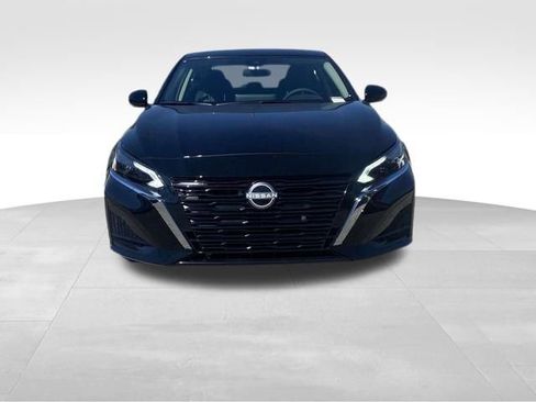 New 2025 Nissan Sentra SV image 8