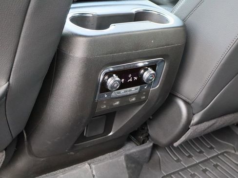 Used 2026 GMC Yukon XL Denali w/ Denali Reserve Package RWD image 27